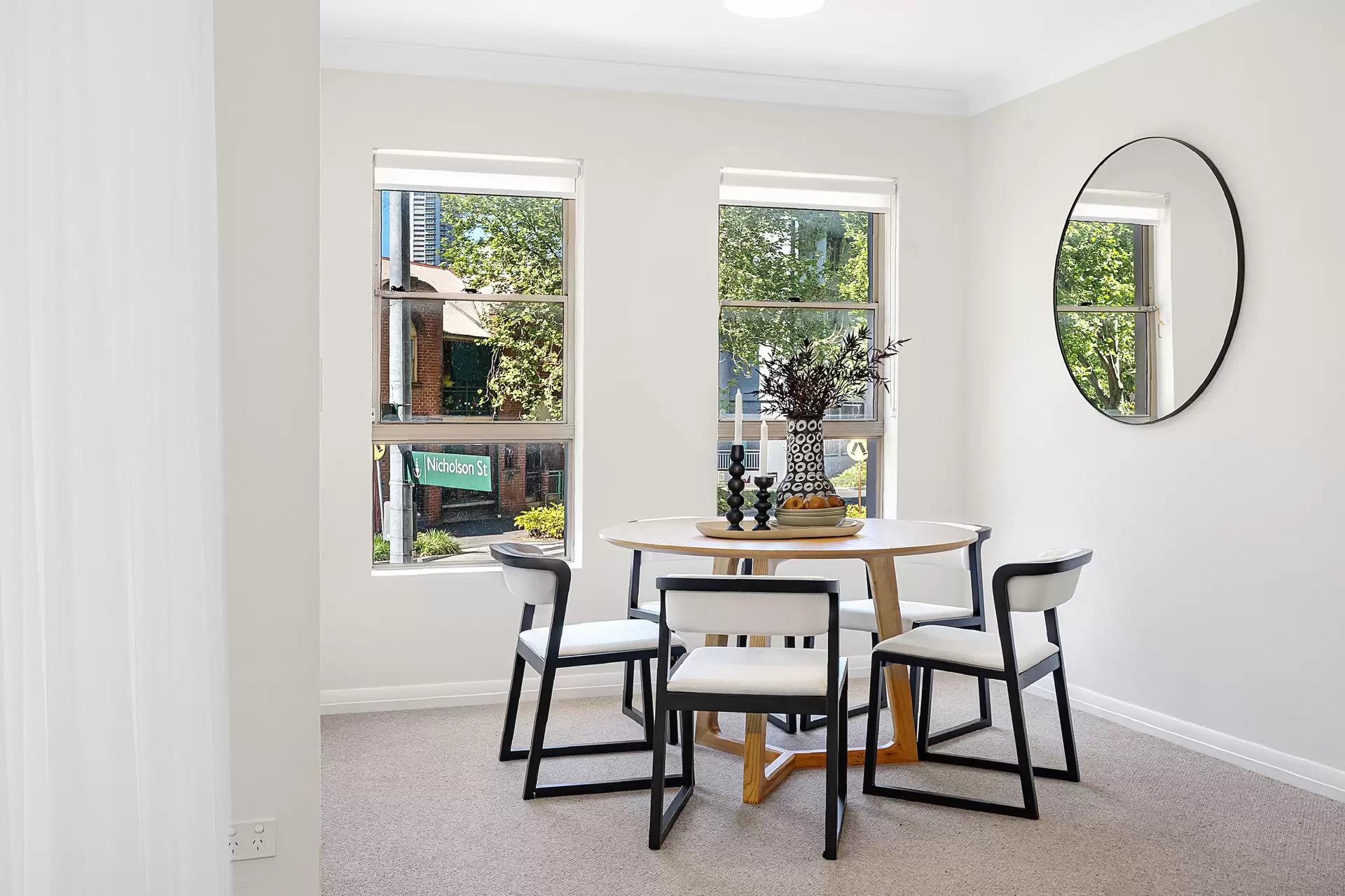 3/23-39 Bourke Street, Woolloomooloo Sold by Bradfield Badgerfox - image 1