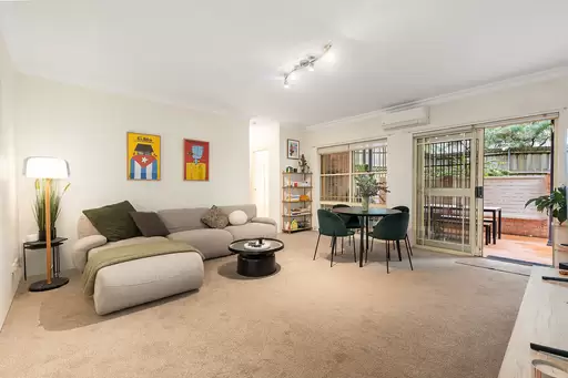 4/7-9 Alexander Street, Coogee Auction by Bradfield Badgerfox