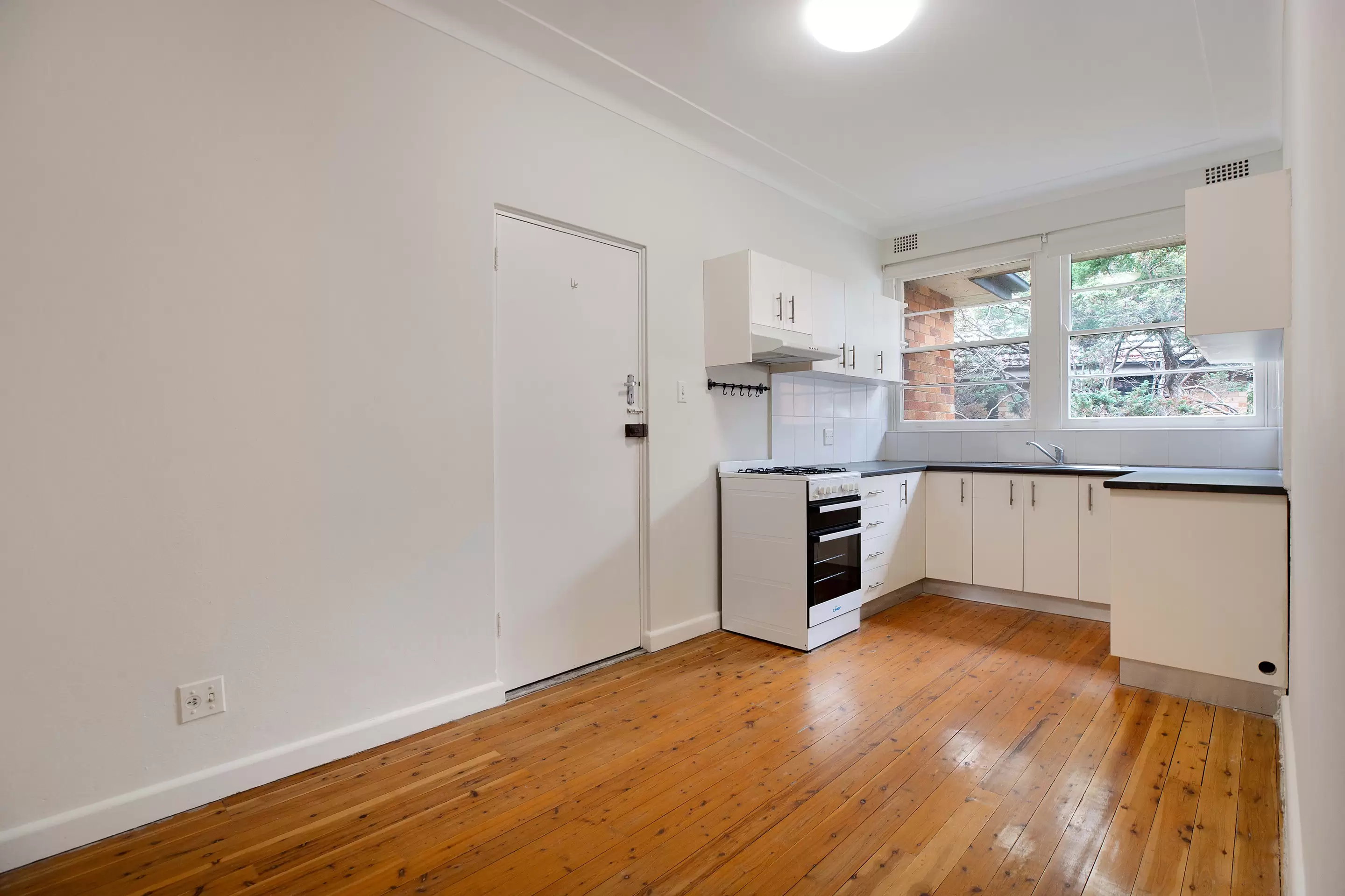 4/28B Rangers Road, Cremorne Leased by Bradfield Badgerfox - image 1