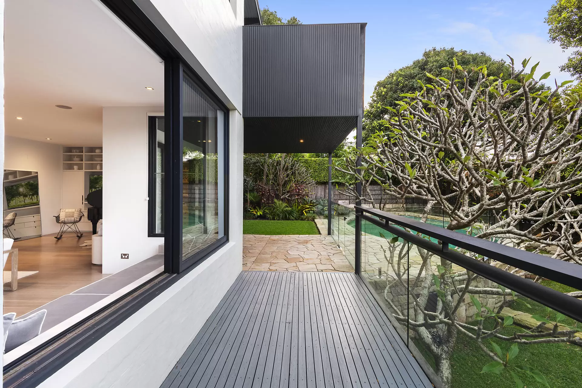 67 Wentworth Road, Vaucluse Auction by Bradfield Badgerfox - image 1