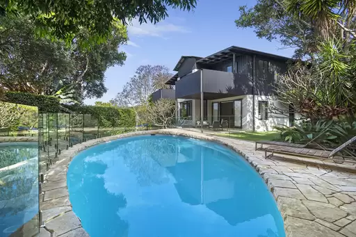 67 Wentworth Road, Vaucluse Auction by Bradfield Badgerfox