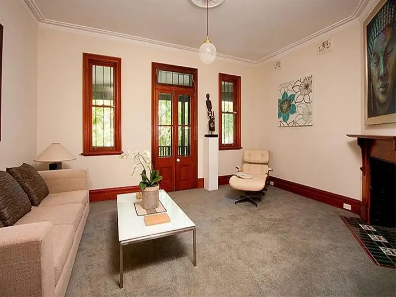 52 Neild Avenue, Paddington Sold by Bradfield Badgerfox - image 1