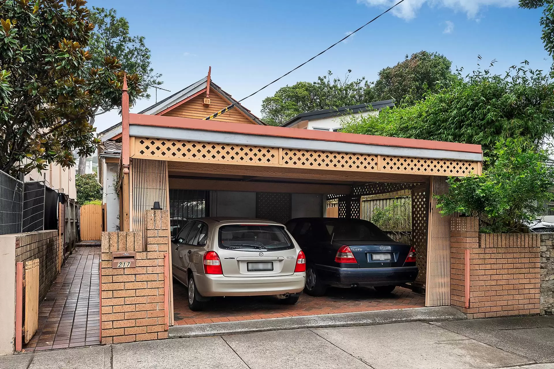 217 O'Sullivan Road, Bellevue Hill Sold by Bradfield Badgerfox - image 1