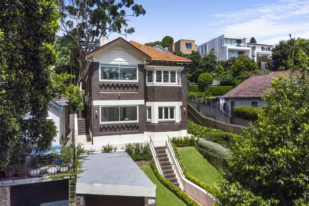 129 O'Sullivan Road, Bellevue Hill Auction by Bradfield Badgerfox