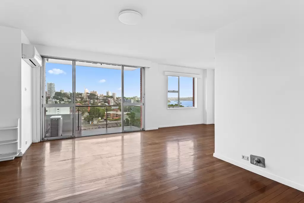 10/175 Bellevue Road, Double Bay Auction by Bradfield Badgerfox