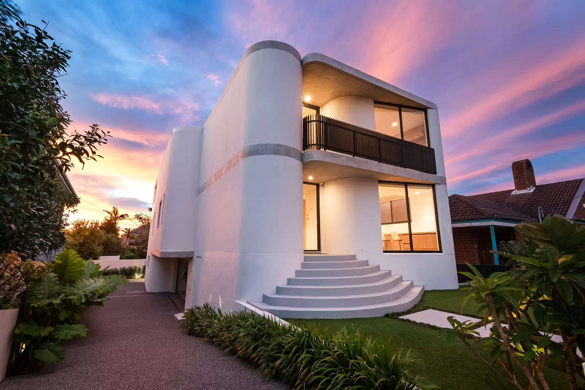 184 Old South Head Road, Vaucluse Sold by Bradfield Badgerfox - image 1