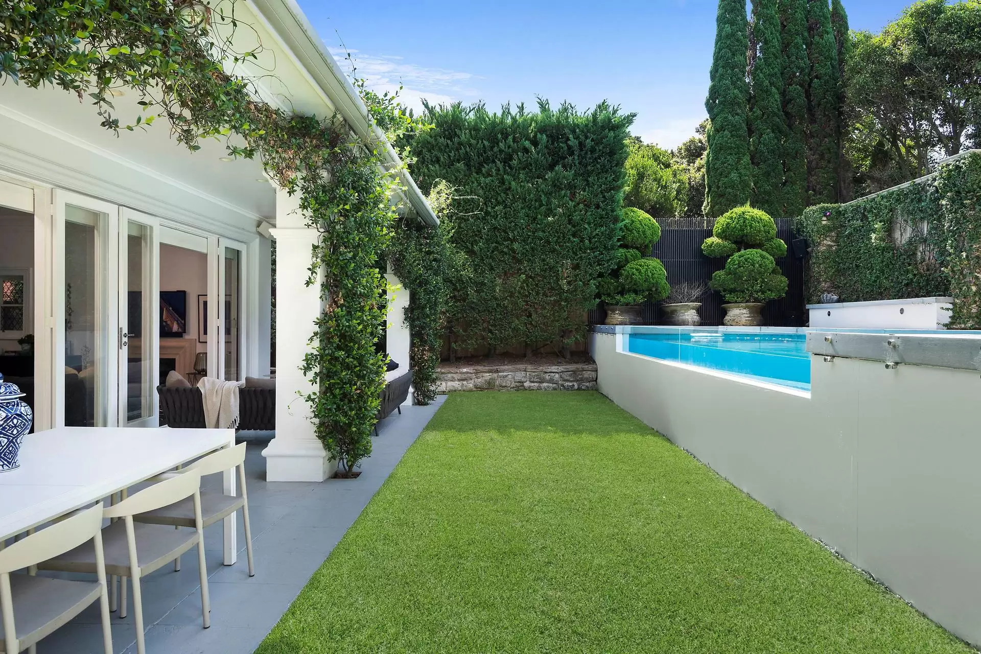 15 Chapel Road, Vaucluse Auction by Bradfield Badgerfox - image 1