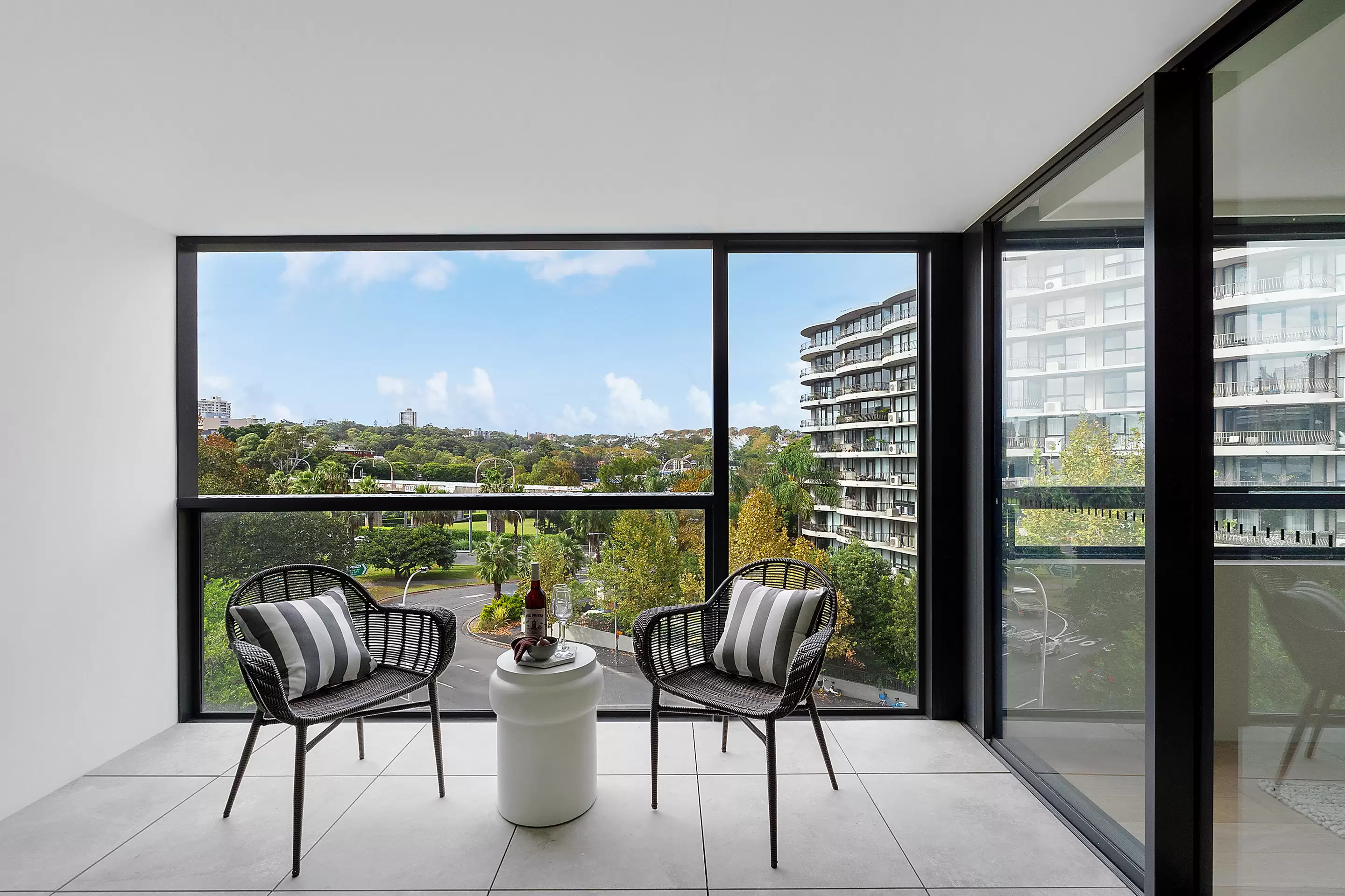 517/100 Bayswater Road, Rushcutters Bay For Lease by Bradfield Badgerfox - image 1