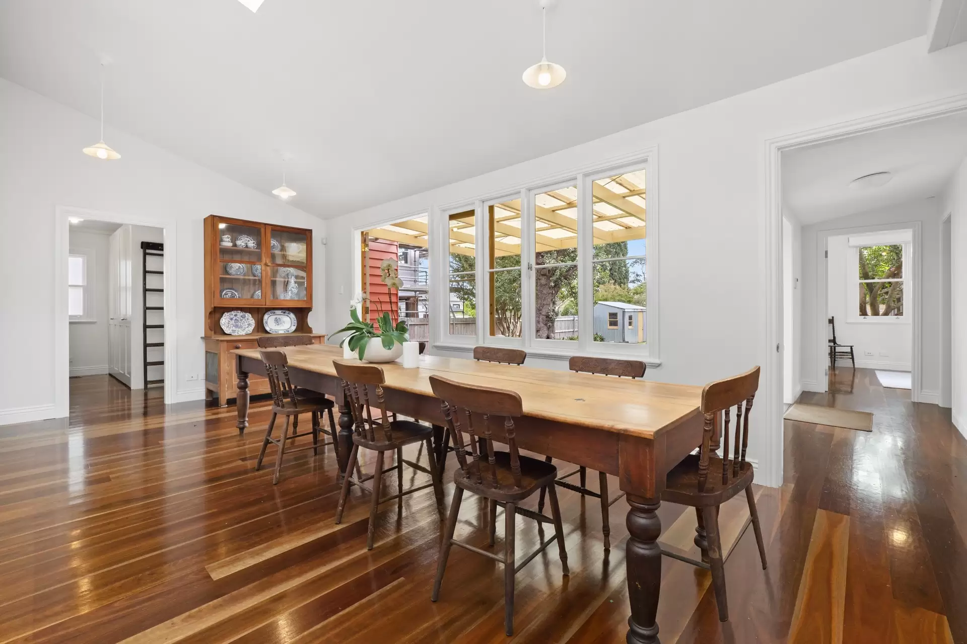 16 Alexandra Street, Hunters Hill Sold by Bradfield Badgerfox - image 1