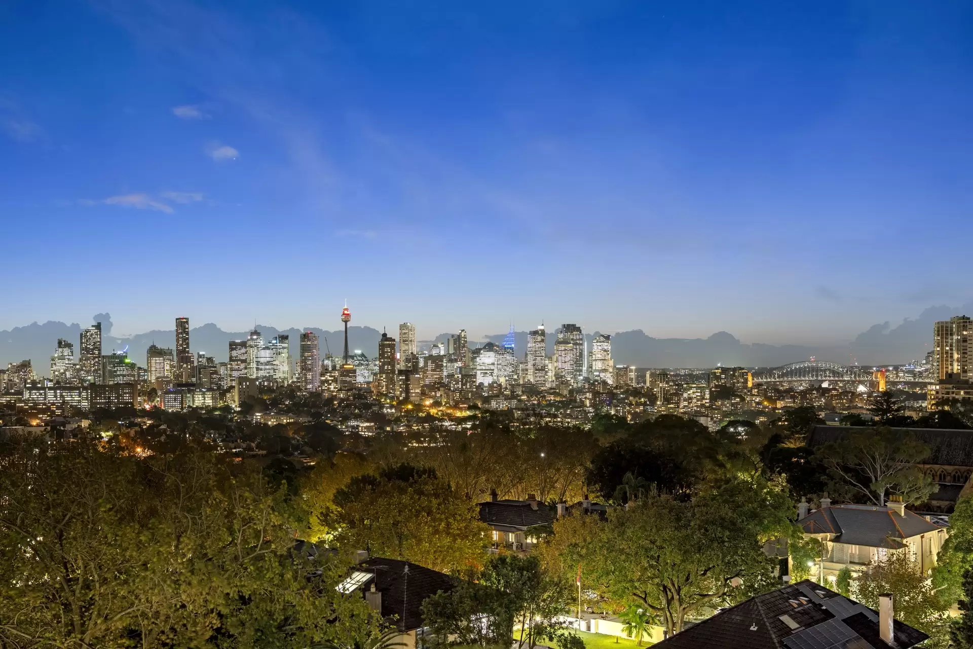 39/8-14 Fullerton Street, Woollahra Sold by Bradfield Badgerfox - image 1