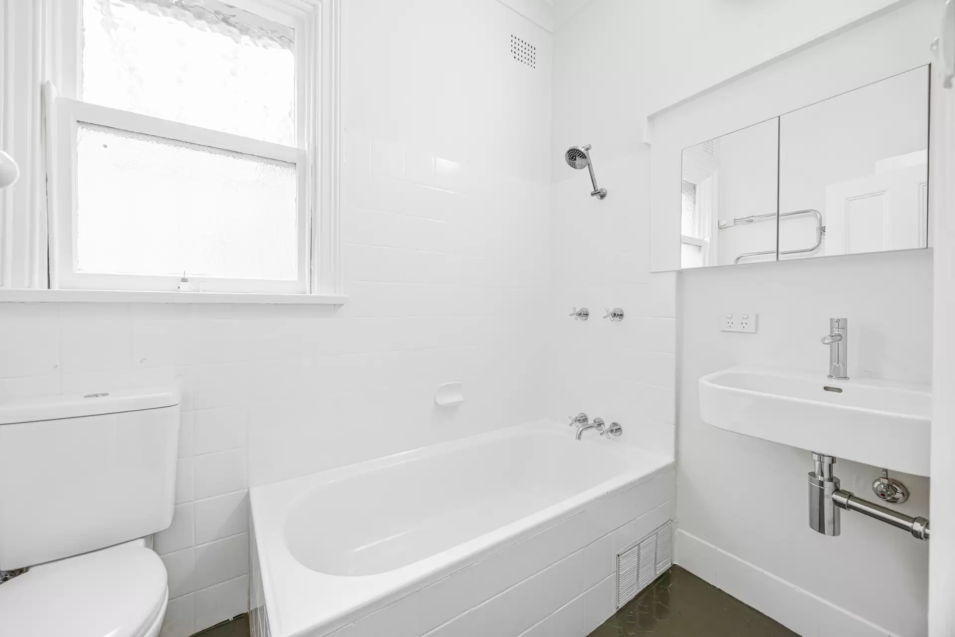 2/58 Cross Street, Double Bay For Lease by Bradfield Badgerfox - image 1