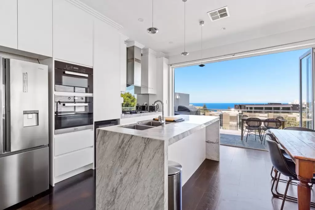 62 Old South Head Road, Vaucluse For Lease by Bradfield Badgerfox