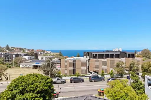 62 Old South Head Road, Vaucluse For Lease by Bradfield Badgerfox