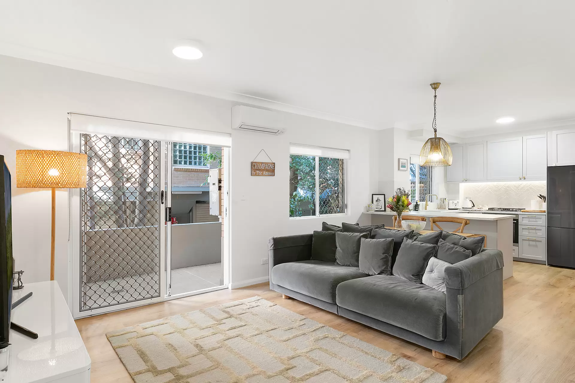 1/41-41A Meeks Street, Kingsford Sold by Bradfield Badgerfox - image 1