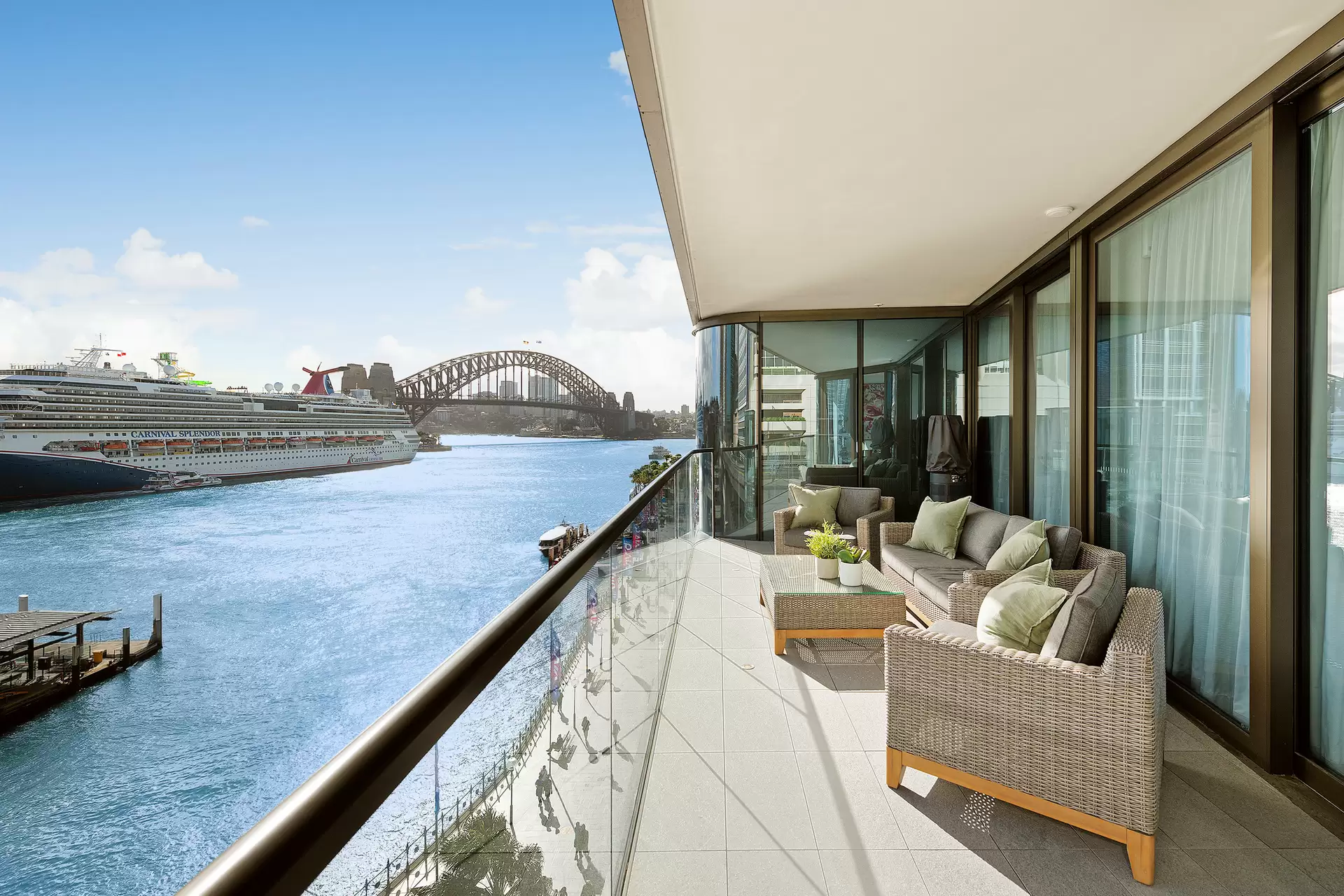 609/71 Macquarie Street, Sydney Auction by Bradfield Badgerfox - image 1