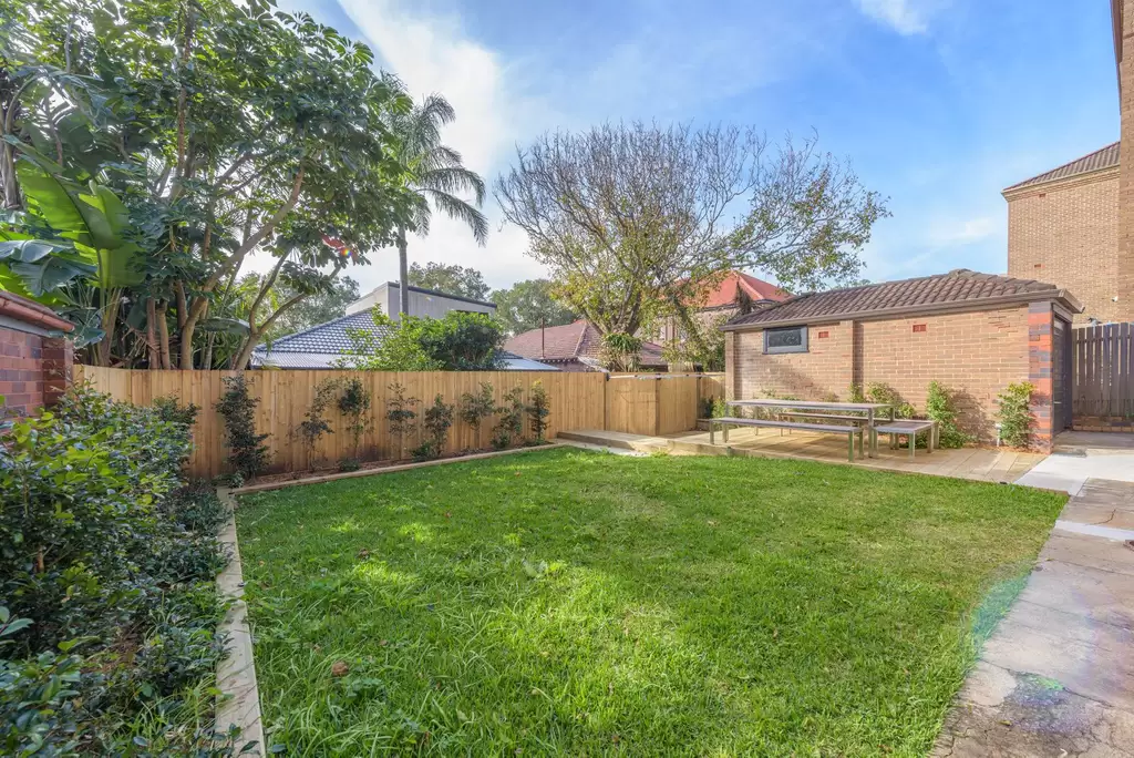 2/68 Blair Street, North Bondi For Lease by Bradfield Badgerfox