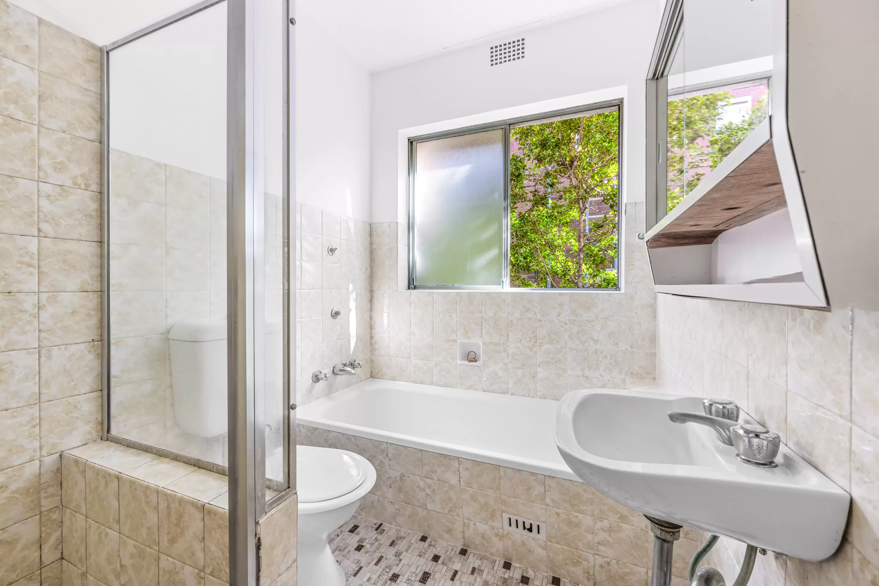 2/68 Blair Street, North Bondi For Lease by Bradfield Badgerfox - image 1