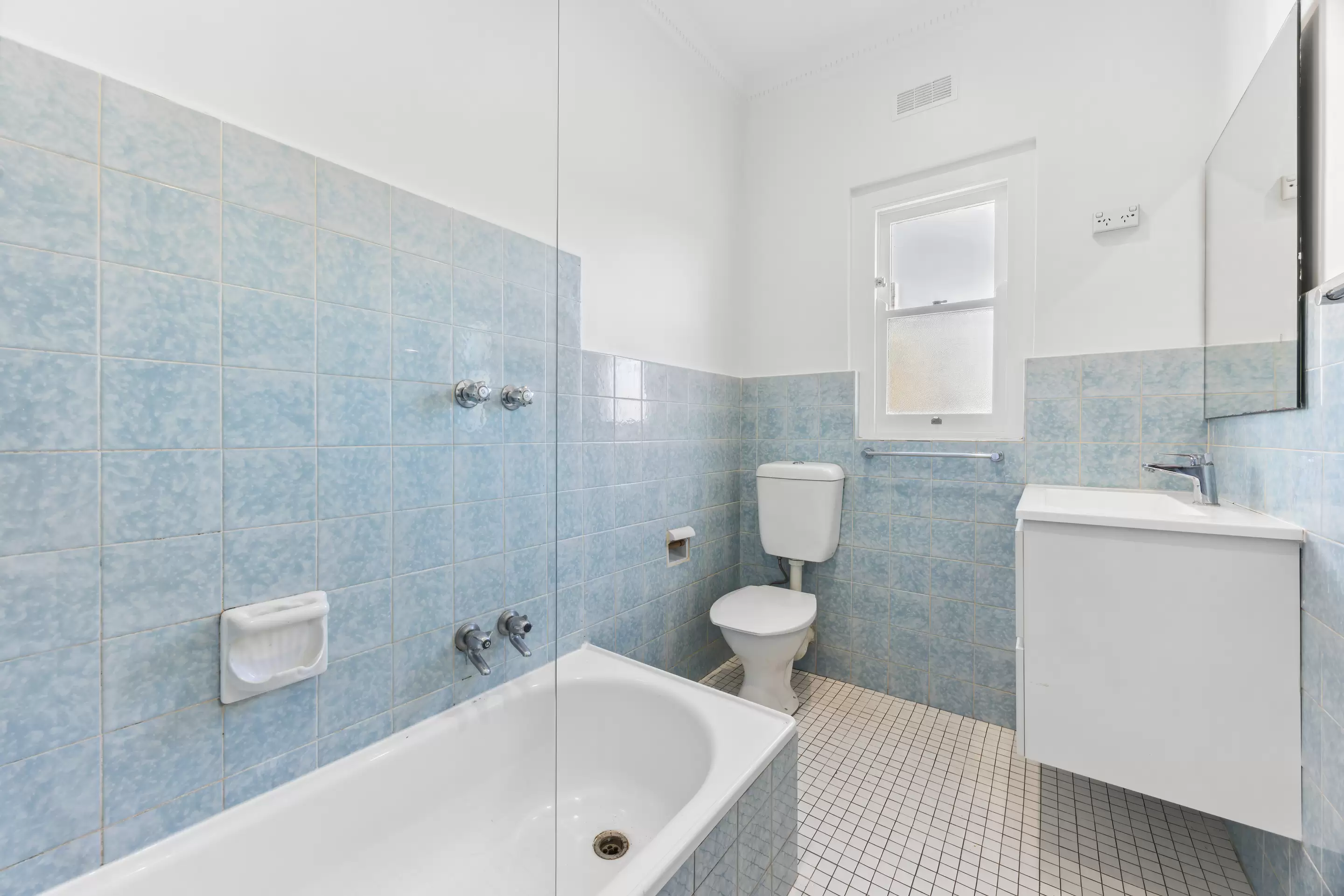 6/70 New South Head Road, Vaucluse For Lease by Bradfield Badgerfox - image 1