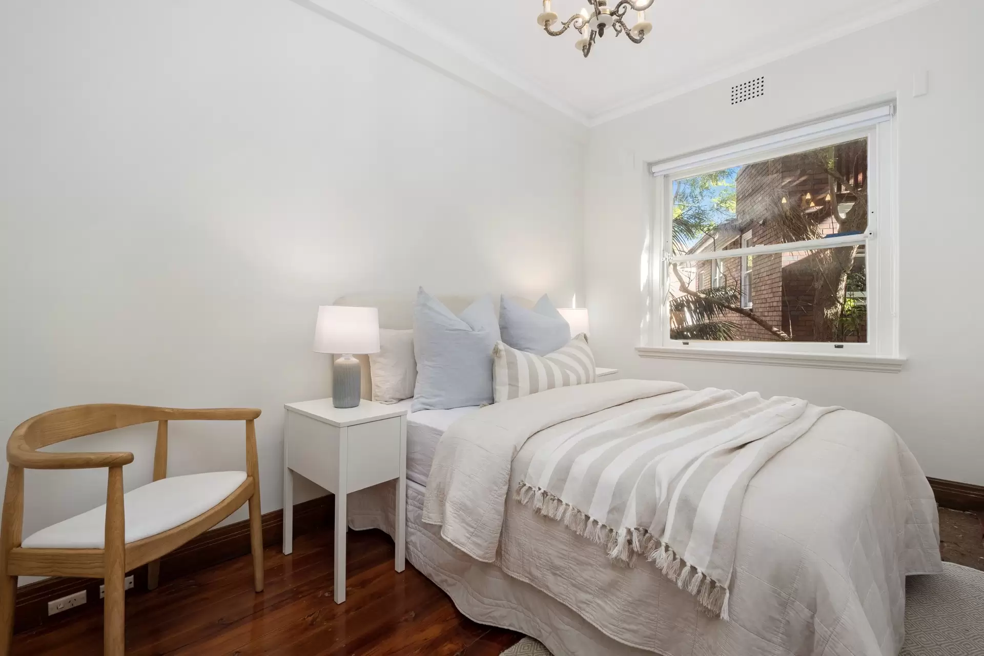 11/454 Edgecliff Road, Edgecliff Auction by Bradfield Badgerfox - image 1