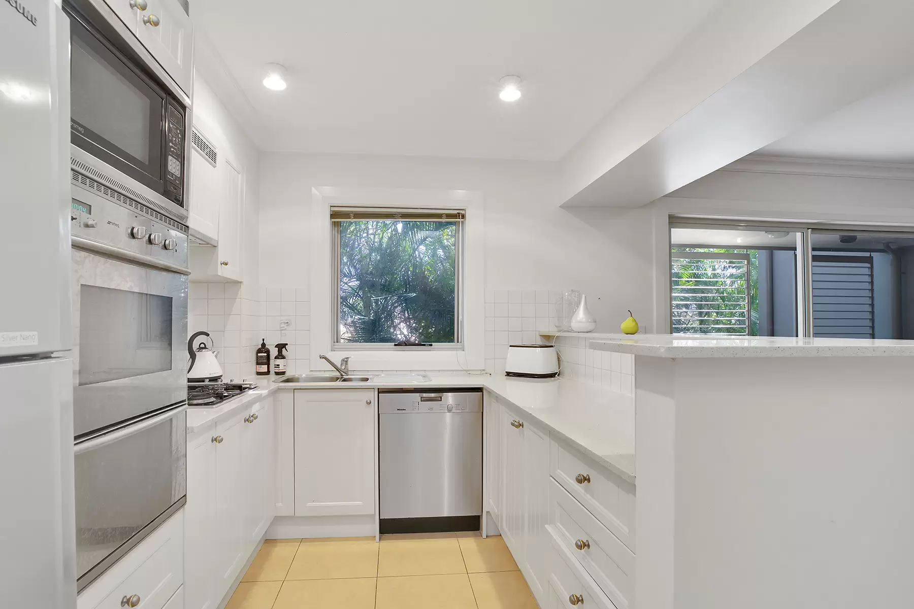 8/17 Newcastle Street, Rose Bay For Lease by Bradfield Badgerfox - image 1