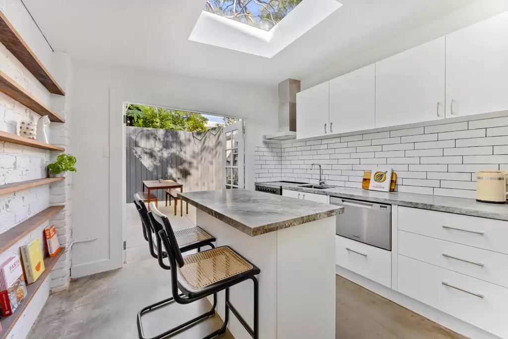 3 McGarvie Street, Paddington For Lease by Bradfield Badgerfox