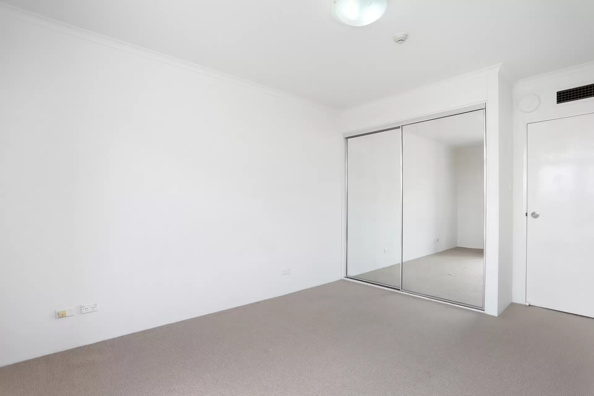 1210/180 Ocean Street, Edgecliff For Lease by Bradfield Badgerfox - image 1