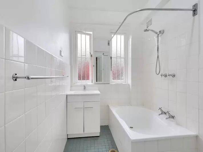 1/233 Edgecliff Road, Woollahra For Lease by Bradfield Badgerfox - image 1