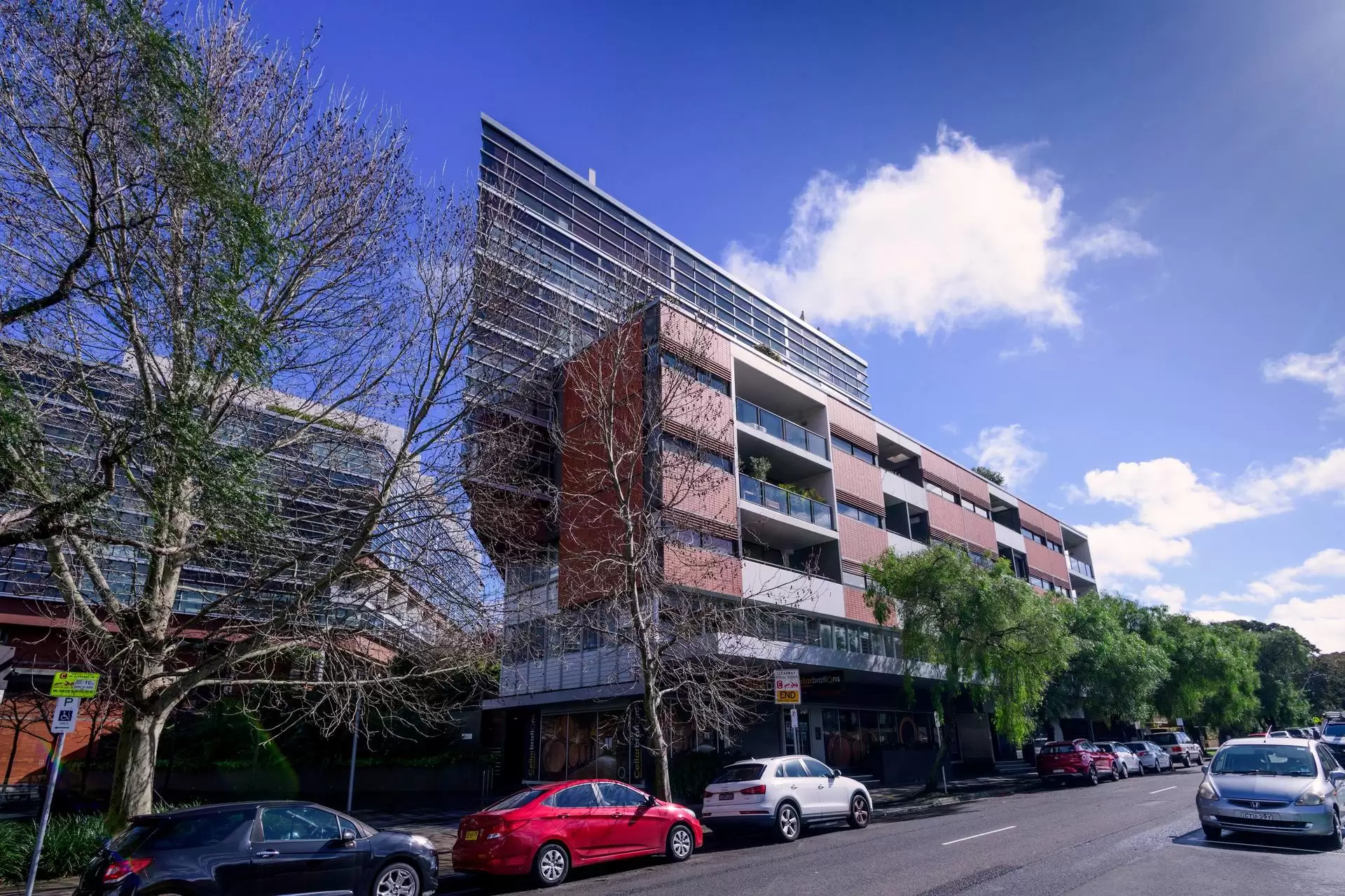 702E/103-105 Doncaster Avenue, Kensington Auction by Bradfield Badgerfox - image 1