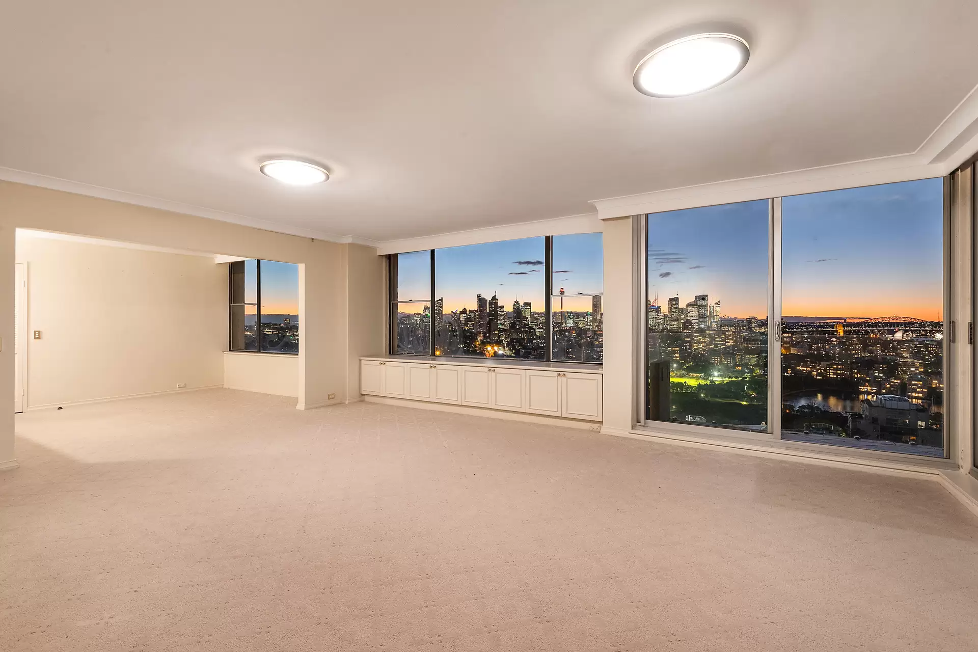 16H/3-17 Darling Point Road, Darling Point Auction by Bradfield Badgerfox - image 1