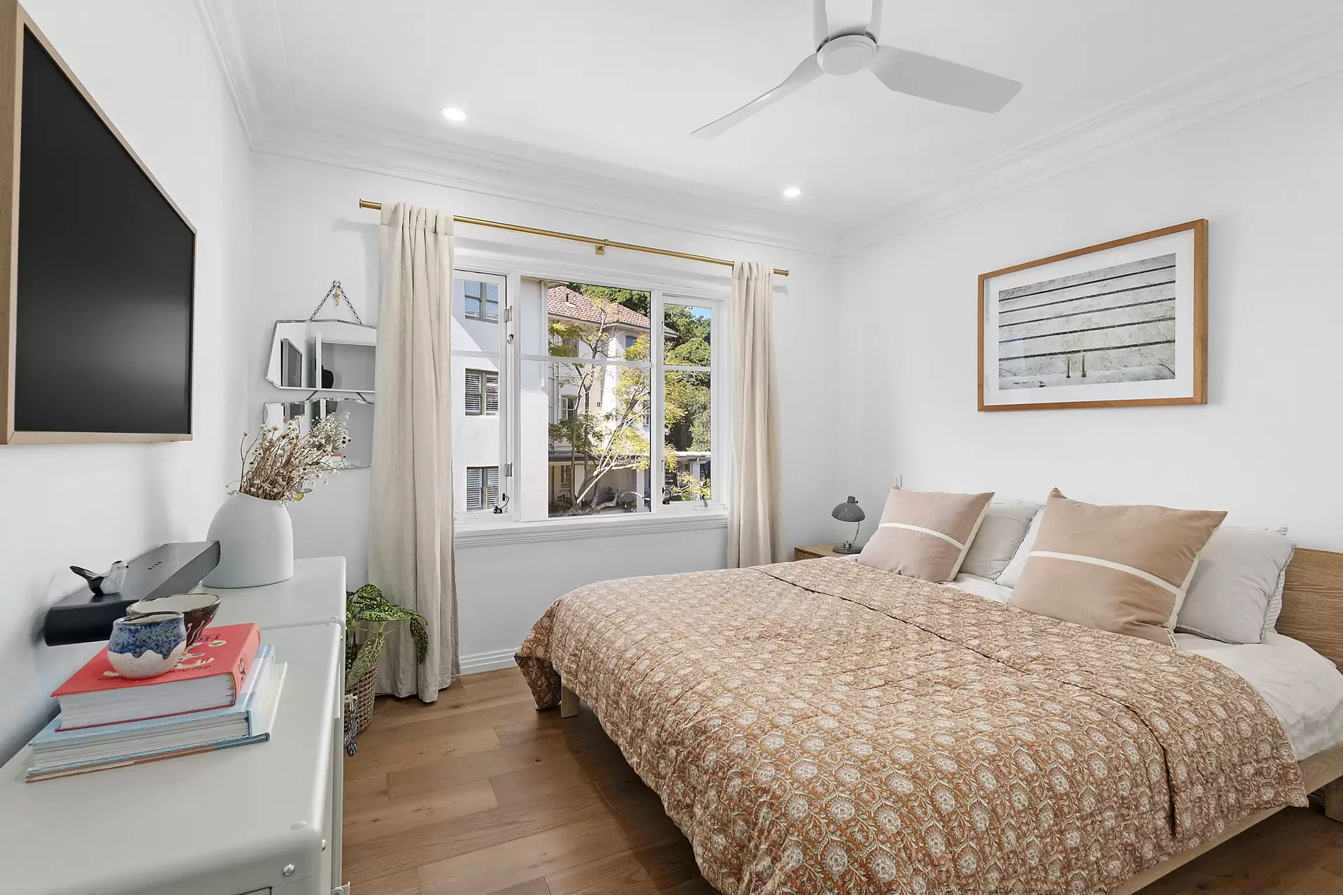 15/347 Edgecliff Road, Edgecliff For Sale by Bradfield Badgerfox - image 1