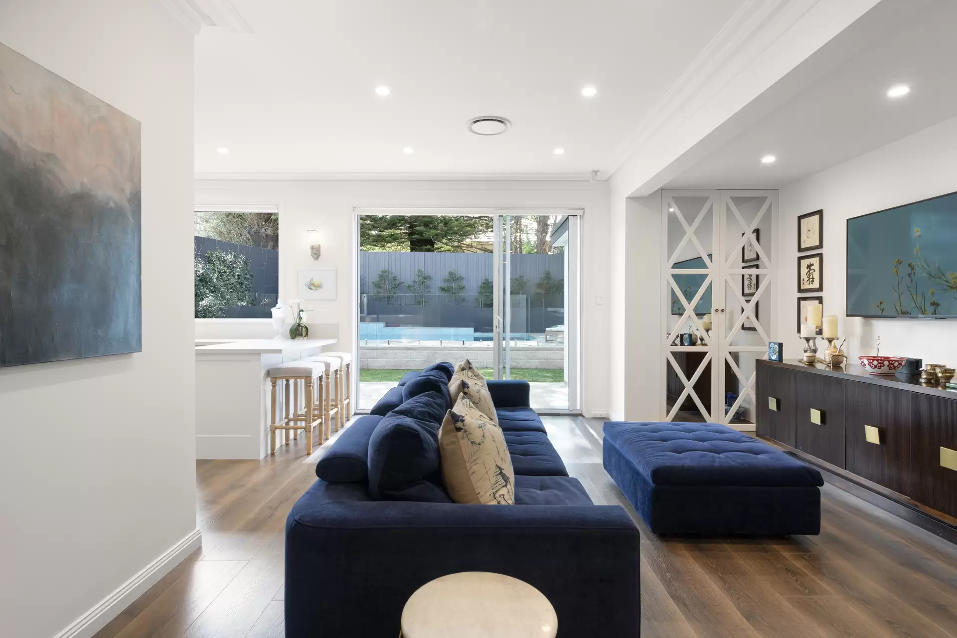 8 Macdonald Street, Vaucluse Auction by Bradfield Badgerfox - image 1