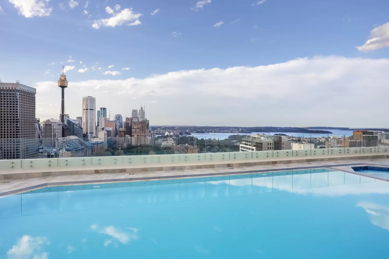 2006/185-211 Liverpool Street, Sydney Auction by Bradfield Badgerfox - image 1