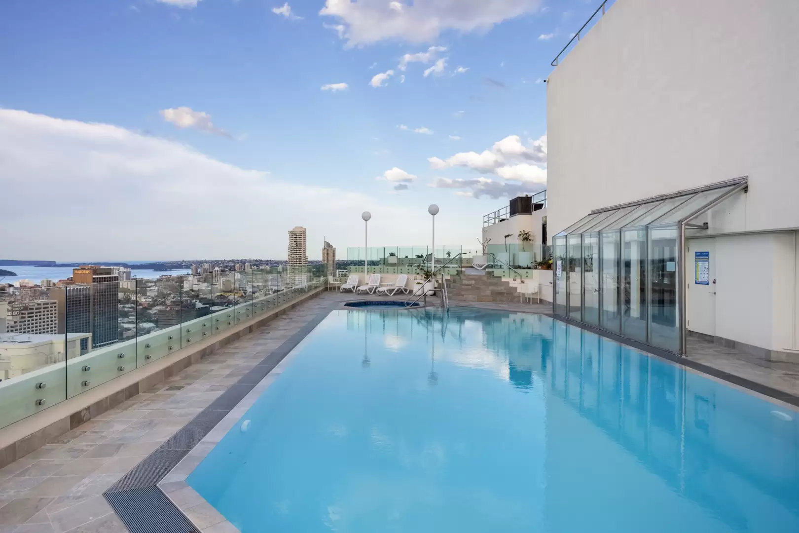 2006/185-211 Liverpool Street, Sydney Auction by Bradfield Badgerfox - image 1