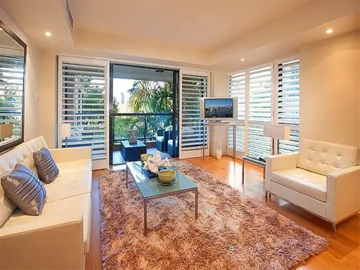 104/1A Clement Place, Rushcutters Bay Sold by Bradfield Badgerfox