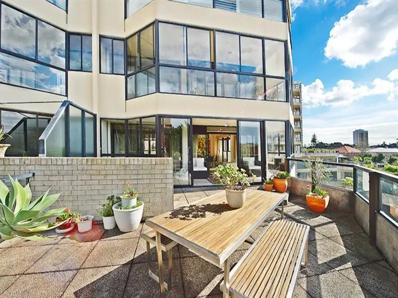 808/180 Ocean Street, Edgecliff Sold by Bradfield Badgerfox - image 1