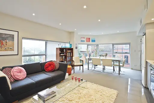 4/358A Victoria Street, Darlinghurst Sold by Bradfield Badgerfox