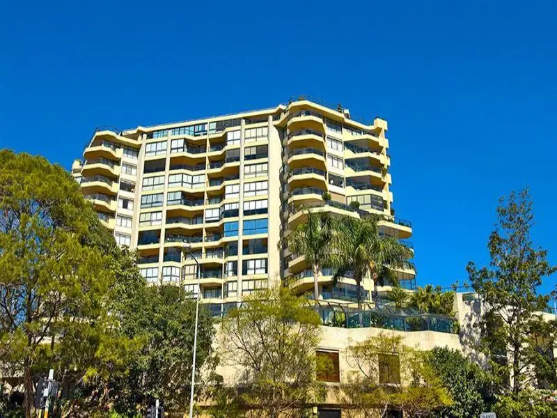 909/180 Ocean Street, Edgecliff Sold by Bradfield Badgerfox - image 1