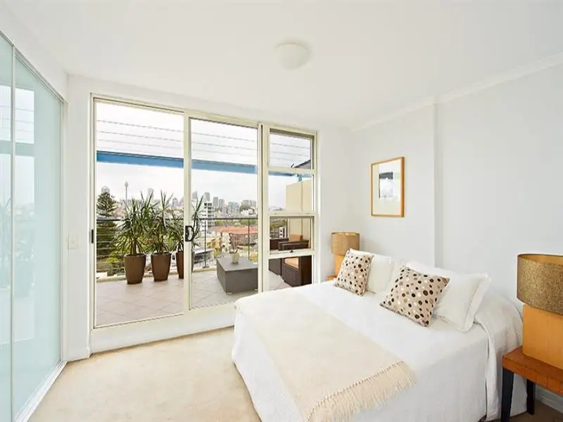 1010/161 New South Head Road, Edgecliff Sold by Bradfield Badgerfox - image 1