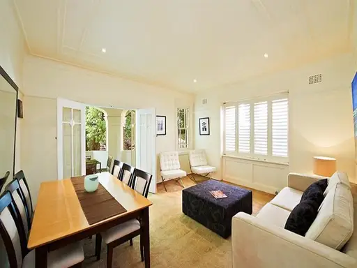 8/123 Ocean Street, Edgecliff Sold by Bradfield Badgerfox