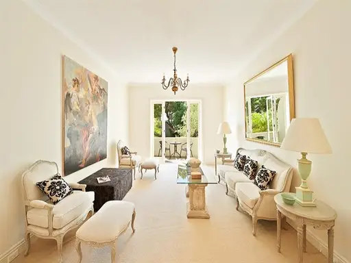 2/38 Wunulla Road, Point Piper Sold by Bradfield Badgerfox
