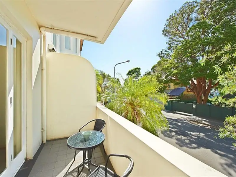 2/38 Wunulla Road, Point Piper Sold by Bradfield Badgerfox - image 1