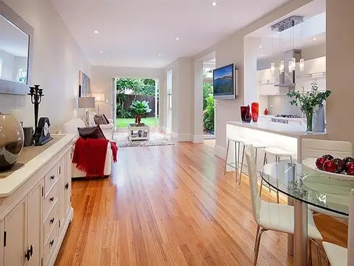 108 Oxford Street, Woollahra Sold by Bradfield Badgerfox