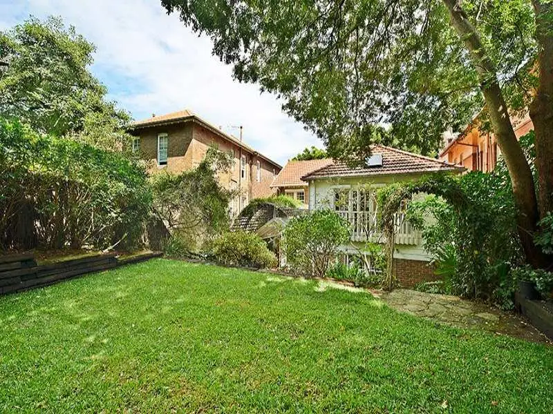 23 Darling Point Road, Darling Point Sold by Bradfield Badgerfox - image 1