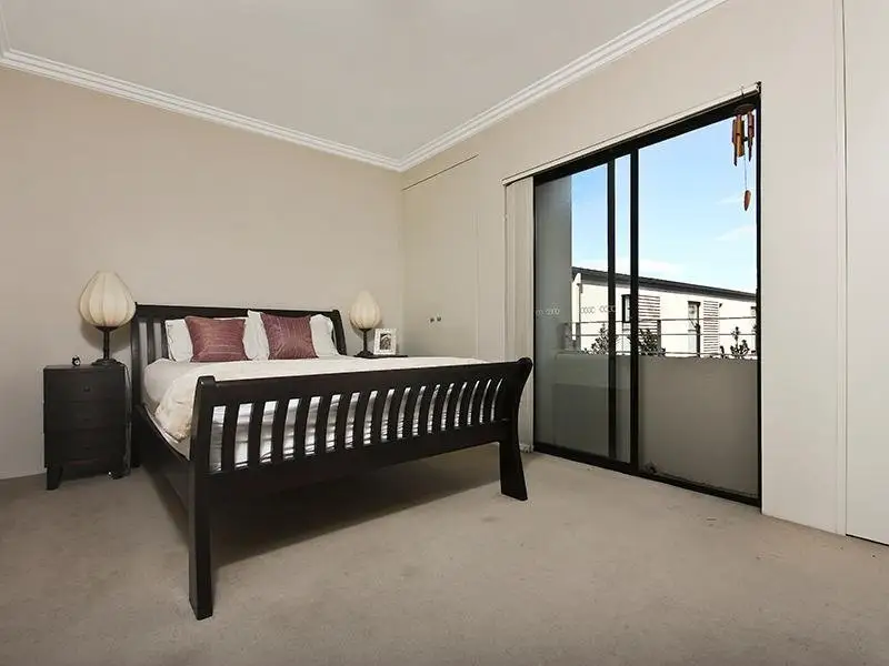 19/306 Bronte Road, Waverley Sold by Bradfield Badgerfox - image 1