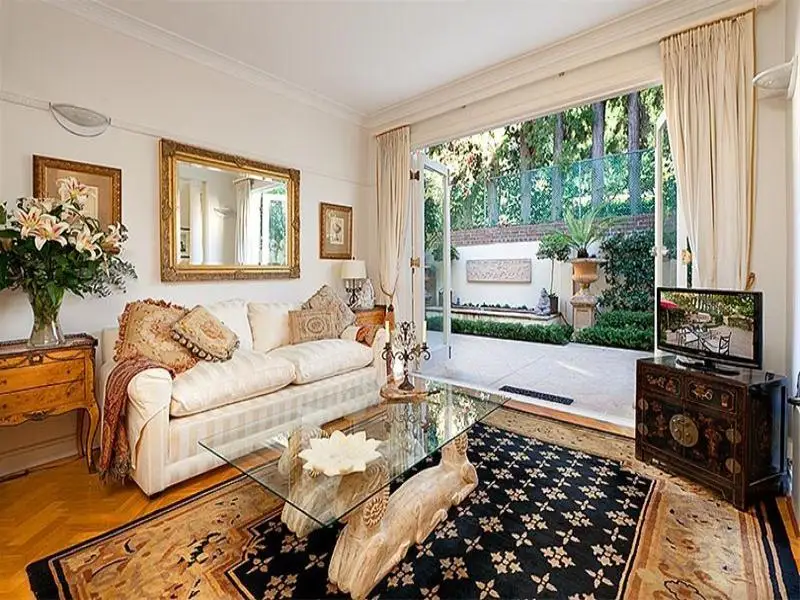 4/65 Darling Point Road, Darling Point Sold by Bradfield Badgerfox - image 1
