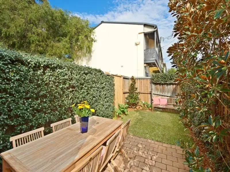 2 Gordon Street, Randwick Sold by Bradfield Badgerfox - image 1