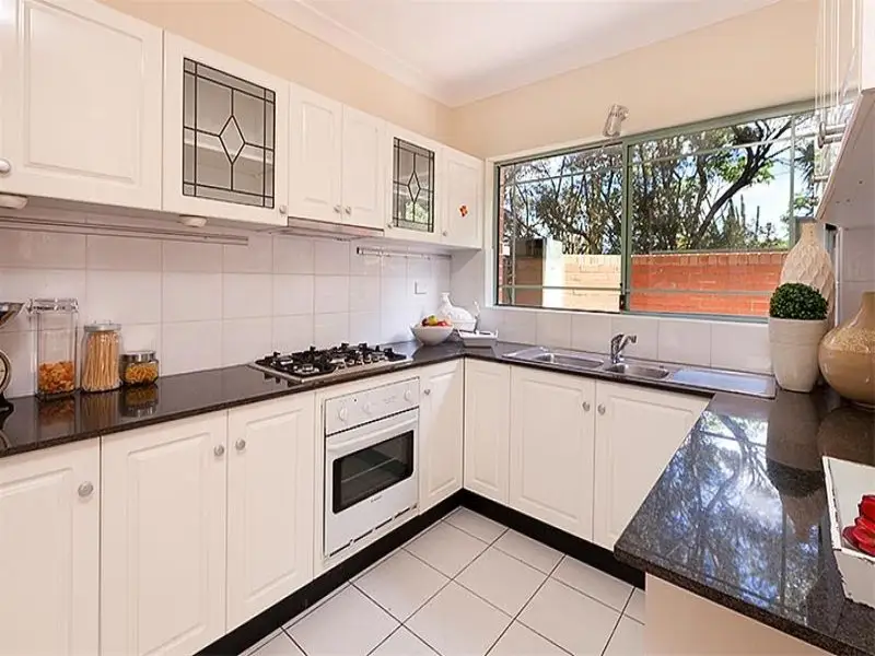 7/141 Oberon Street, Coogee Sold by Bradfield Badgerfox - image 1