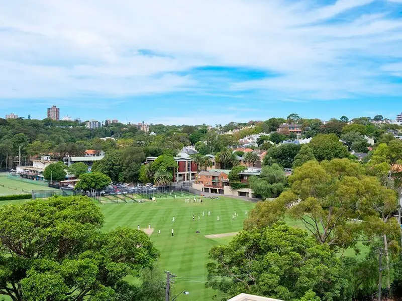 612/4 Neild Avenue, Darlinghurst Sold by Bradfield Badgerfox - image 1