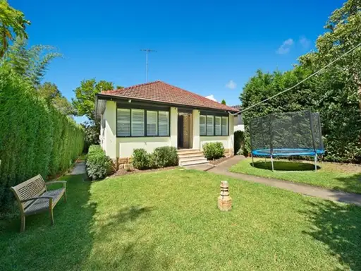 29 Dudley Road, Rose Bay Sold by Bradfield Badgerfox