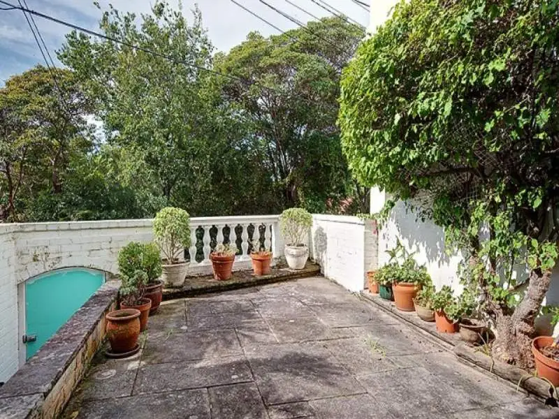 13 Chester Street, Woollahra Sold by Bradfield Badgerfox - image 1